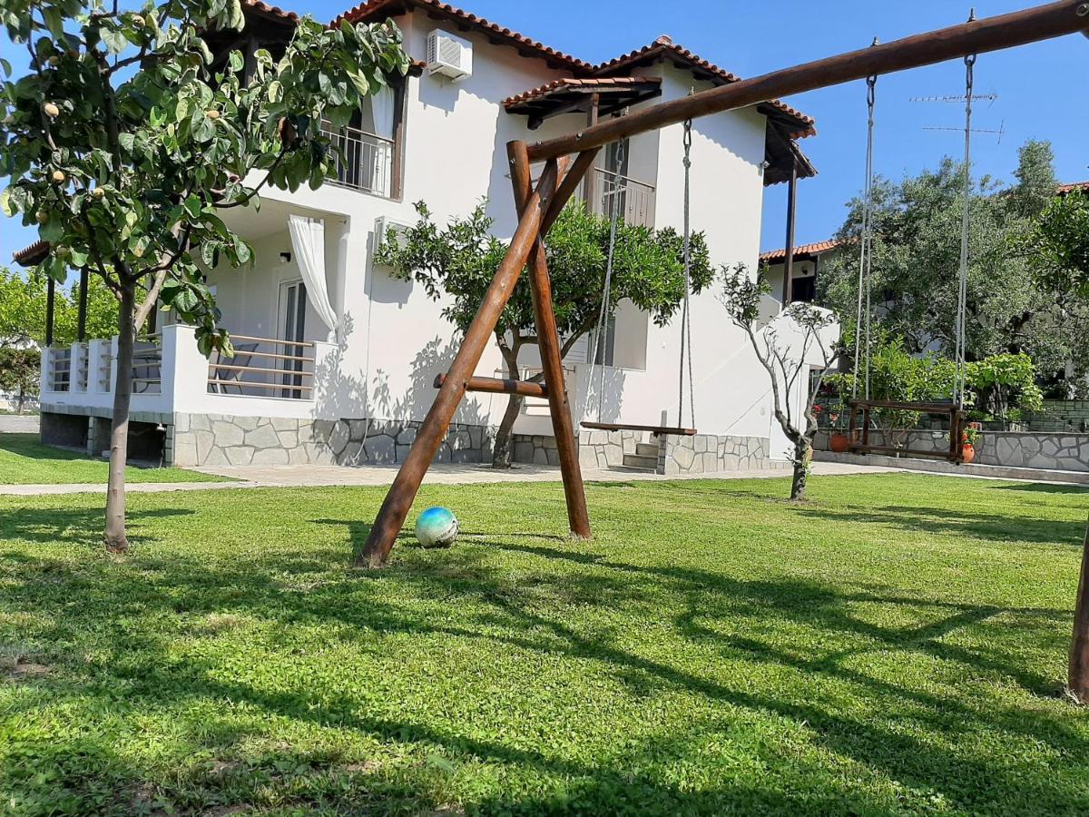 Latoura Studios Ormos Panagias Exterior photo